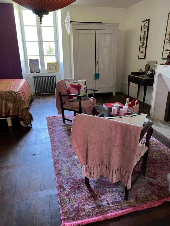 Le Loriot Bed & Breakfast Champagne-et-Fontaine Eksteriør bilde